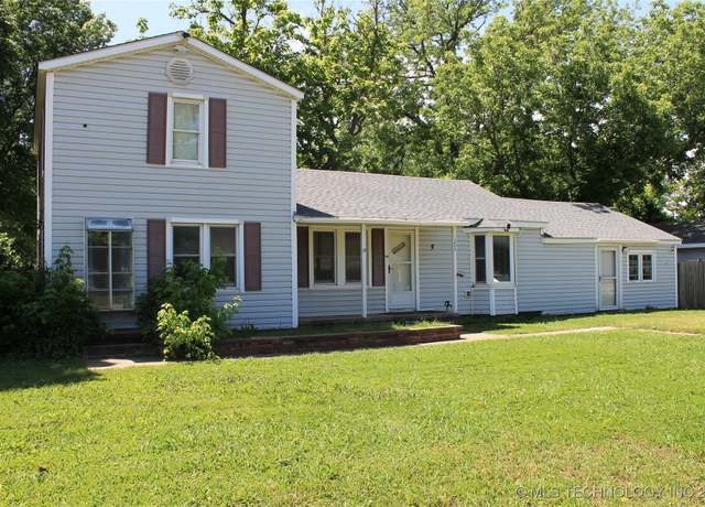 Property at 1204 Rockwood Ave, Mounds, OK 74047, 4 beds, 2 baths