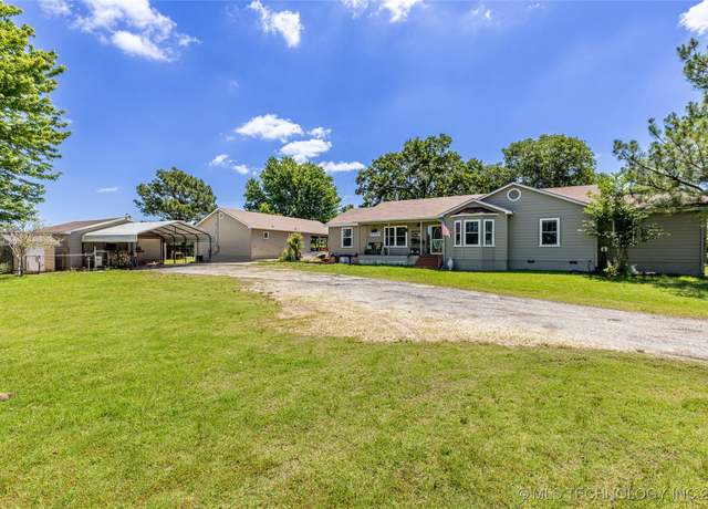 Property at 11787 S 4243 Rd, Chelsea, OK 74016, 5 beds, 3 baths
