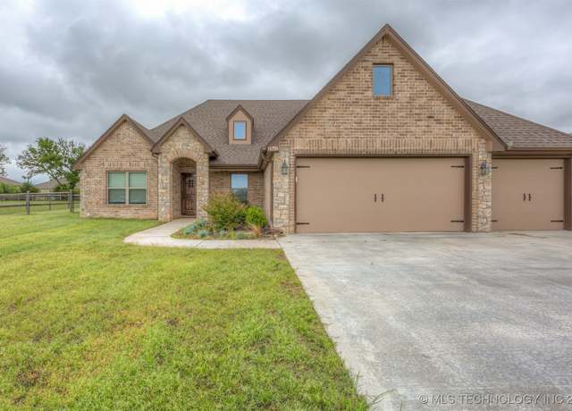 Property at 14255 N 72nd EastAvenue, Collinsville, OK 74021, 4 beds, 2.5 baths