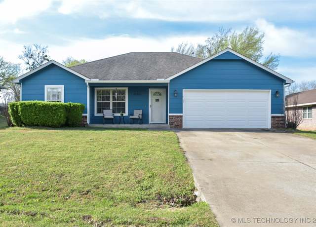 Property at 29950 E 144th St S, Coweta, OK 74429, 3 beds, 2 baths