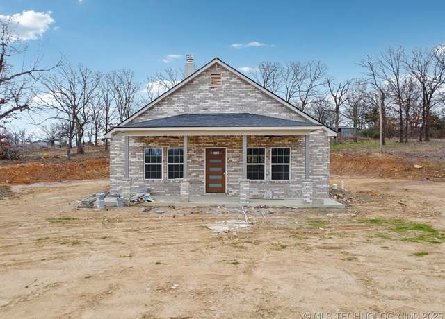 Property at 7890 N Oak Dr, Beggs, OK 74421, 3 beds, 2 baths