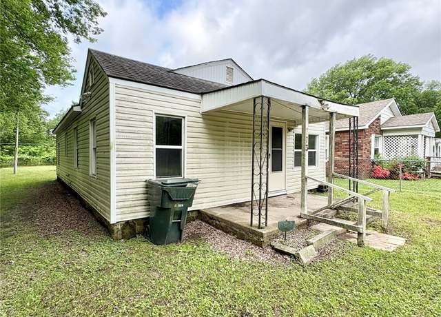 Property at 713 Jackson, Muskogee, OK 74401, 3 beds, 1 bath