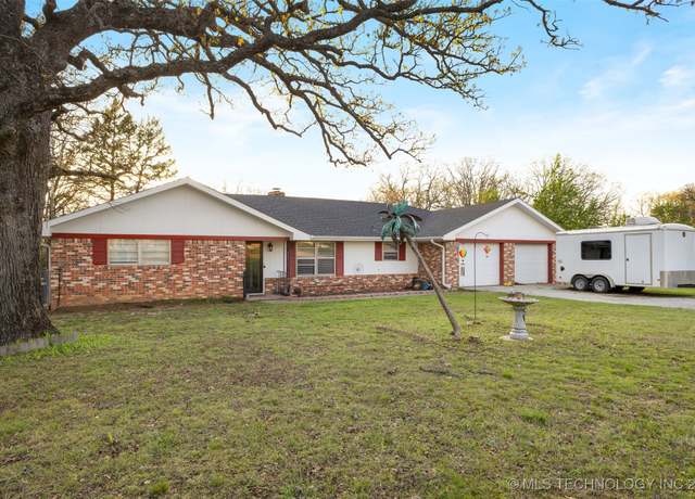 Property at 12139 County Road 3590, Ada, OK 74820, 3 beds, 2 baths
