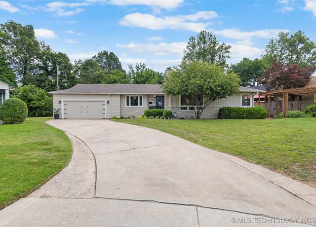 Property at 1336 E 32nd Pl, Tulsa, OK 74105, 4 beds, 3 baths