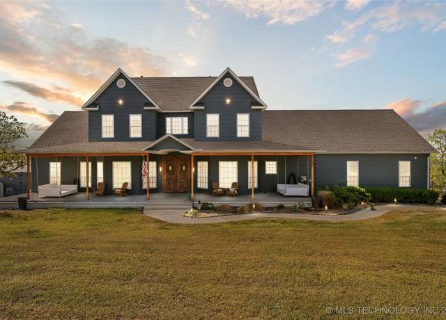 Property at 13250 W 81st St, Sapulpa, OK 74066, 4 beds, 3.5 baths