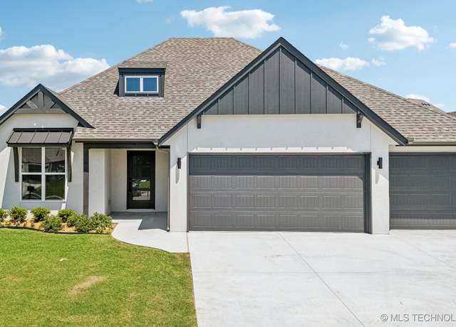 Property at 23191 E 106th St S, Broken Arrow, OK 74014, 3 beds, 2 baths