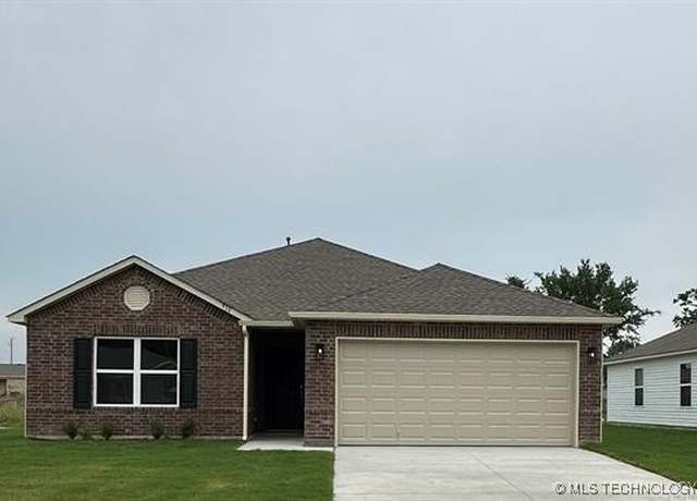 Property at 8514 E Queens Pl, Broken Arrow, OK 74014, 3 beds, 2 baths