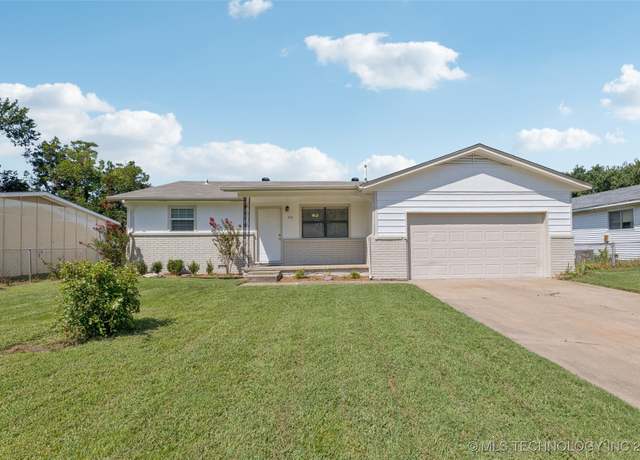 Property at 514 S 5th Pl, Broken Arrow, OK 74012, 3 beds, 1 bath