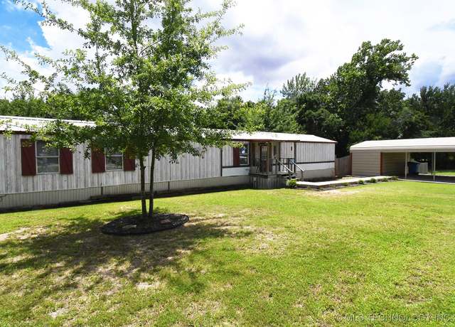 Property at 459114 E 1115 Dr, Sallisaw, OK 74955, 3 beds, 2 baths