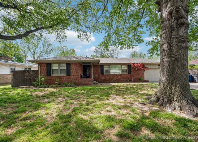 Property at 608 S 91st EastAvenue, Tulsa, OK 74112, 3 beds, 2 baths