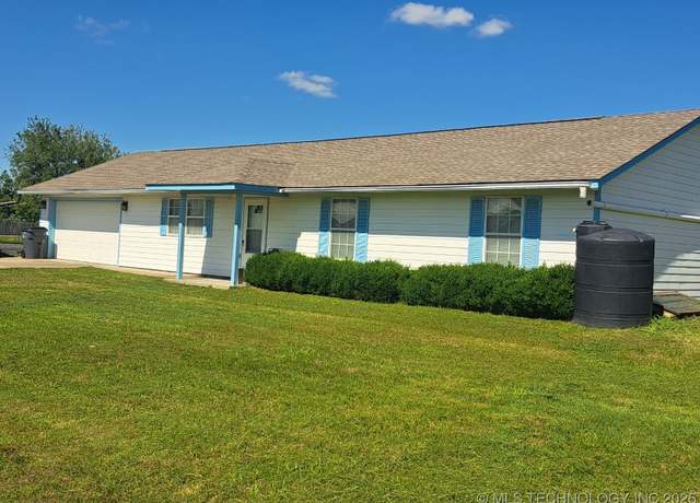 Property at 11743 N 194th EastAvenue, Collinsville, OK 74021, 3 beds, 2 baths