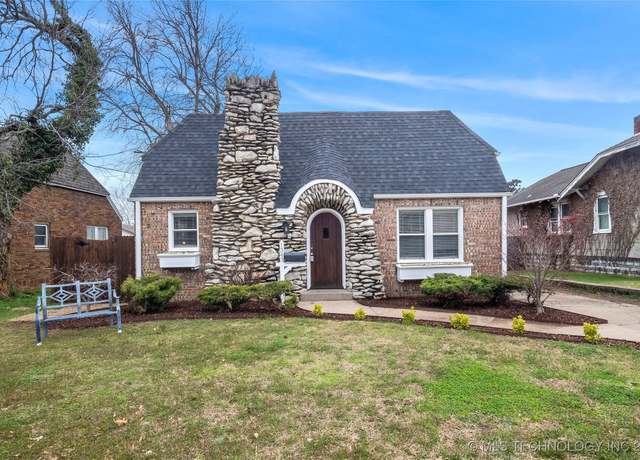 Property at 1343 S Florence Pl, Tulsa, OK 74104, 4 beds, 2.5 baths