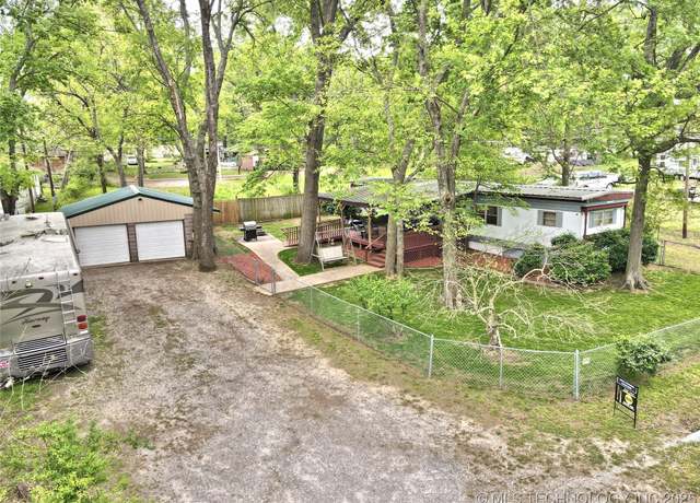 Property at 31566 E 683 Rd, Wagoner, OK 74467, 2 beds, 1.5 baths