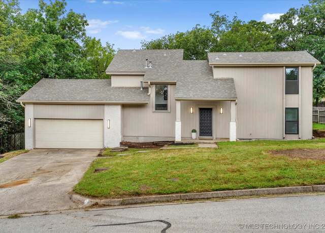 Property at 2012 N Santa Fe Ave, Tulsa, OK 74127, 3 beds, 3 baths