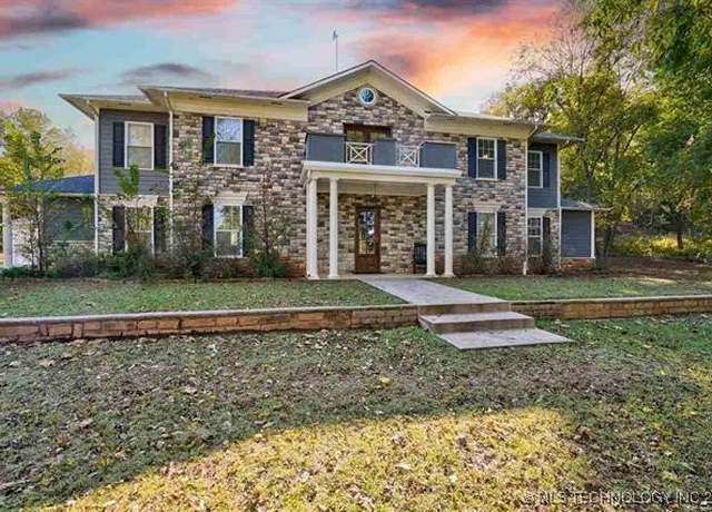 Property at 21807 W Highway 51, Yale, OK 74085, 4 beds, 4.5 baths