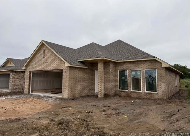 Property at 10920 S 271st EastAvenue, Coweta, OK 74429, 4 beds, 2 baths