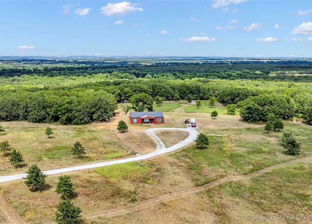 Property at 6126 Kings Rd, Ardmore, OK 73401, 3 beds, 3 baths
