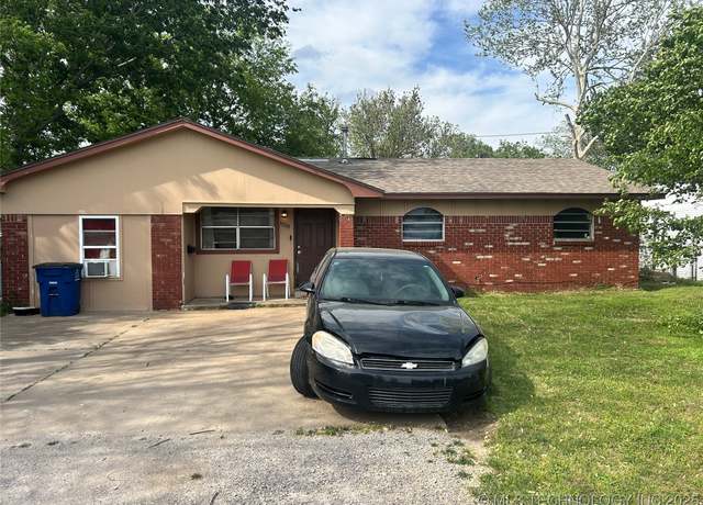 Property at 6209 E Young Pl, Tulsa, OK 74115, 4 beds, 1.5 baths