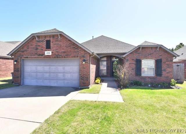 Property at 4705 S 178th East Ave, Tulsa, OK 74134, 3 beds, 2 baths