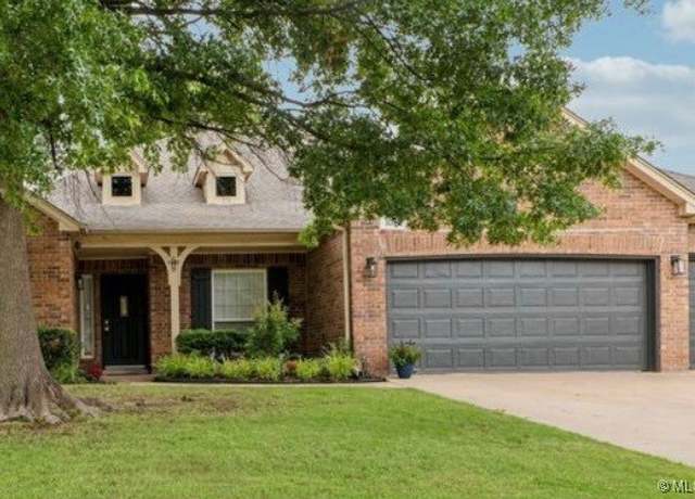 Property at 1010 E Seattle Pl, Broken Arrow, OK 74012, 3 beds, 2 baths