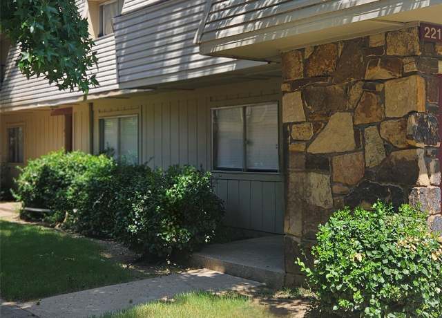 Property at 2210 E 66th Pl, Tulsa, OK 74136, 1 bed, 1 bath
