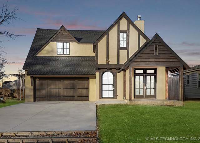 Property at 4954 S Boston Pl, Tulsa, OK 74105, 3 beds, 3.5 baths
