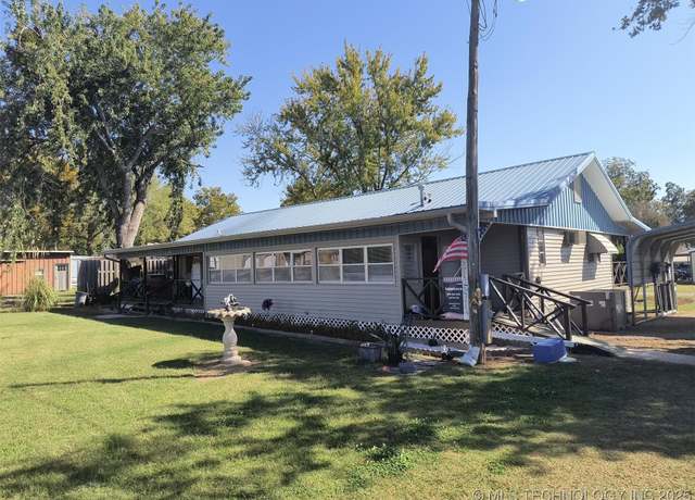 Property at 112 West Unit B1210R, Stigler, OK 74462, 3 beds, 1.5 baths