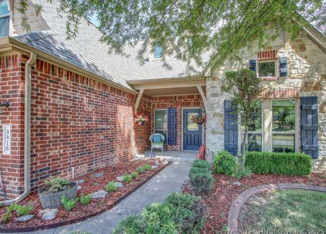 Property at 4416 W Indianola St, Broken Arrow, OK 74012, 4 beds, 3.5 baths