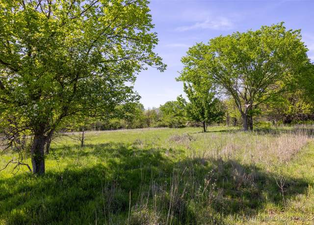 Property at 11 SE Lenapah St, Skiatook, OK 74070