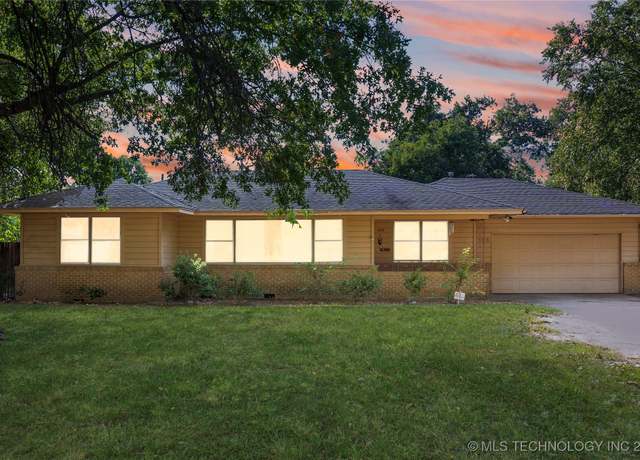 Property at 4108 S Saint Louis Ave, Tulsa, OK 74105, 2 beds, 2 baths