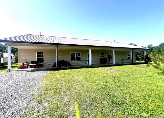Property at 220 Willow Ln, Hartshorne, OK 74547, 4 beds, 3 baths