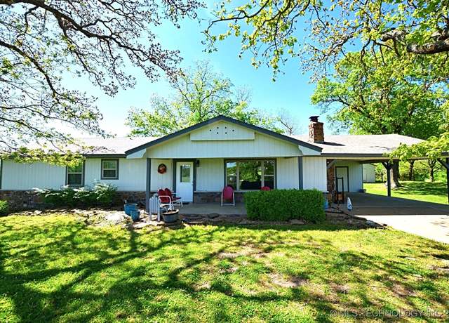 Property at 12219 Hwy 62, Tahlequah, OK 74464, 2 beds, 2.5 baths