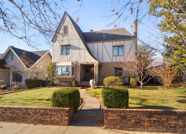 Property at 2614 S Trenton Ave, Tulsa, OK 74114, 3 beds, 3 baths