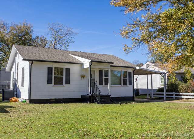 Property at 3926 S Norfolk Ave, Tulsa, OK 74105, 3 beds, 1 bath