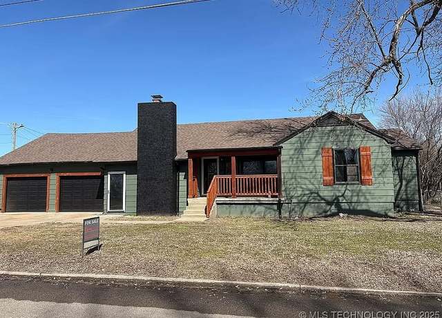 Property at 2200 Monta Ave, Muskogee, OK 74403, 3 beds, 1.5 baths