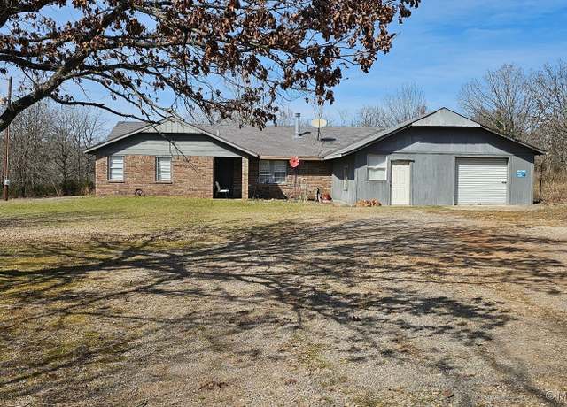 Property at 97926 S 4535 Rd S, Vian, OK 74962, 3 beds, 2 baths