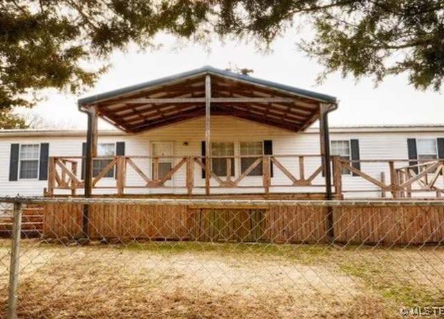 Property at 446696 E 997 Rd, Gore, OK 74435, 4 beds, 2 baths