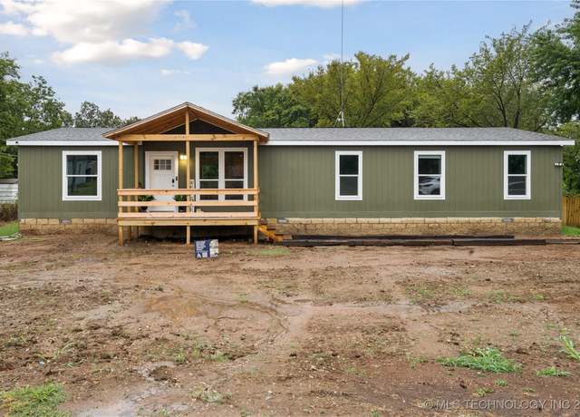 Property at 107 Park Ave, Prue, OK 74060, 4 beds, 2 baths
