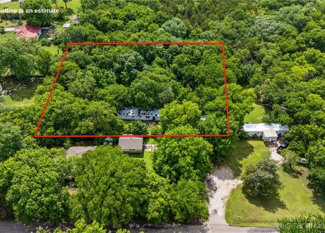 Property at 905 W 5th, Ada, OK 74820