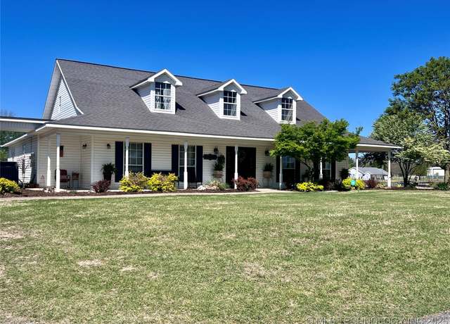 Property at 222 Brewster Rd, Mcalester, OK 74501, 4 beds, 3 baths