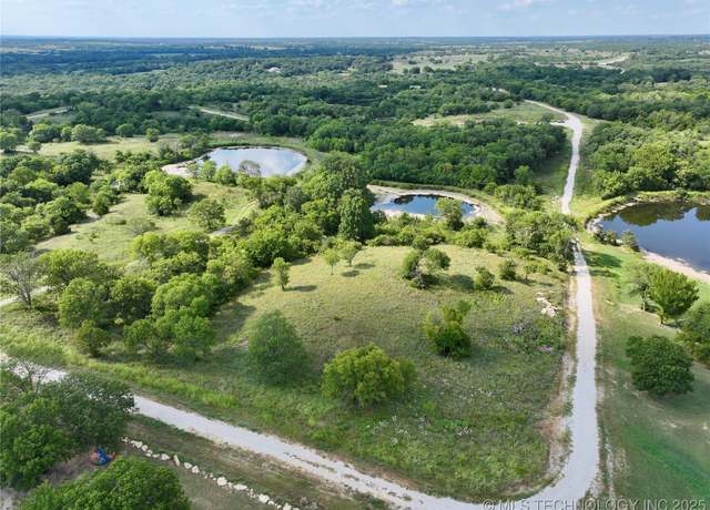 Property at 041 E Buffalo Springs Ct, Sulphur, OK 73086