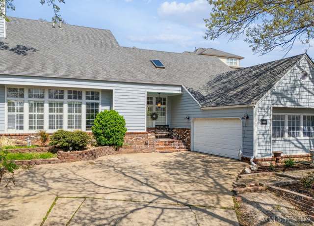 Property at 6109 E 77th St, Tulsa, OK 74136, 3 beds, 2.5 baths