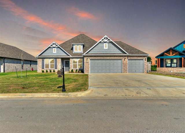 Property at 6123 S 320th EastAvenue, Broken Arrow, OK 74014, 3 beds, 2.5 baths