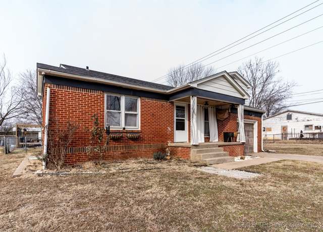 Property at 110 N Cedar, Stroud, OK 74079, 3 beds, 1 bath