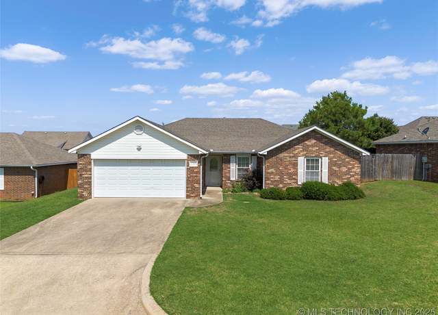 Property at 1315 Shenandoah, Ardmore, OK 73401, 3 beds, 2 baths