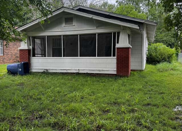 Property at 518 S Wood Ave, Hominy, OK 74035, 3 beds, 1 bath