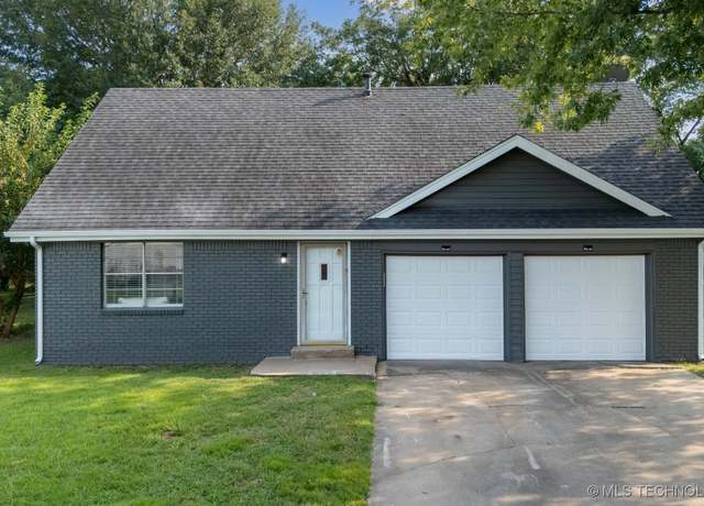 Property at 705 W Atlanta Ct, Broken Arrow, OK 74012, 3 beds, 1.5 baths