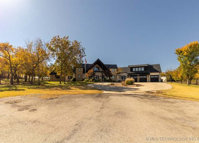 Property at 1774 Lodge Rd, Overbrook, OK 73453, 4 beds, 4.5 baths