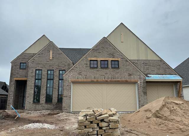 Property at 6311 N 28th St, Broken Arrow, OK 74014, 3 beds, 2.5 baths
