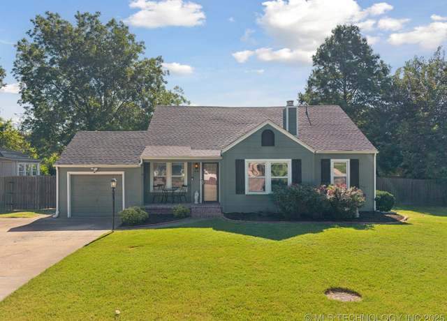 Property at 1331 S Louisville Ave, Tulsa, OK 74112, 3 beds, 2 baths